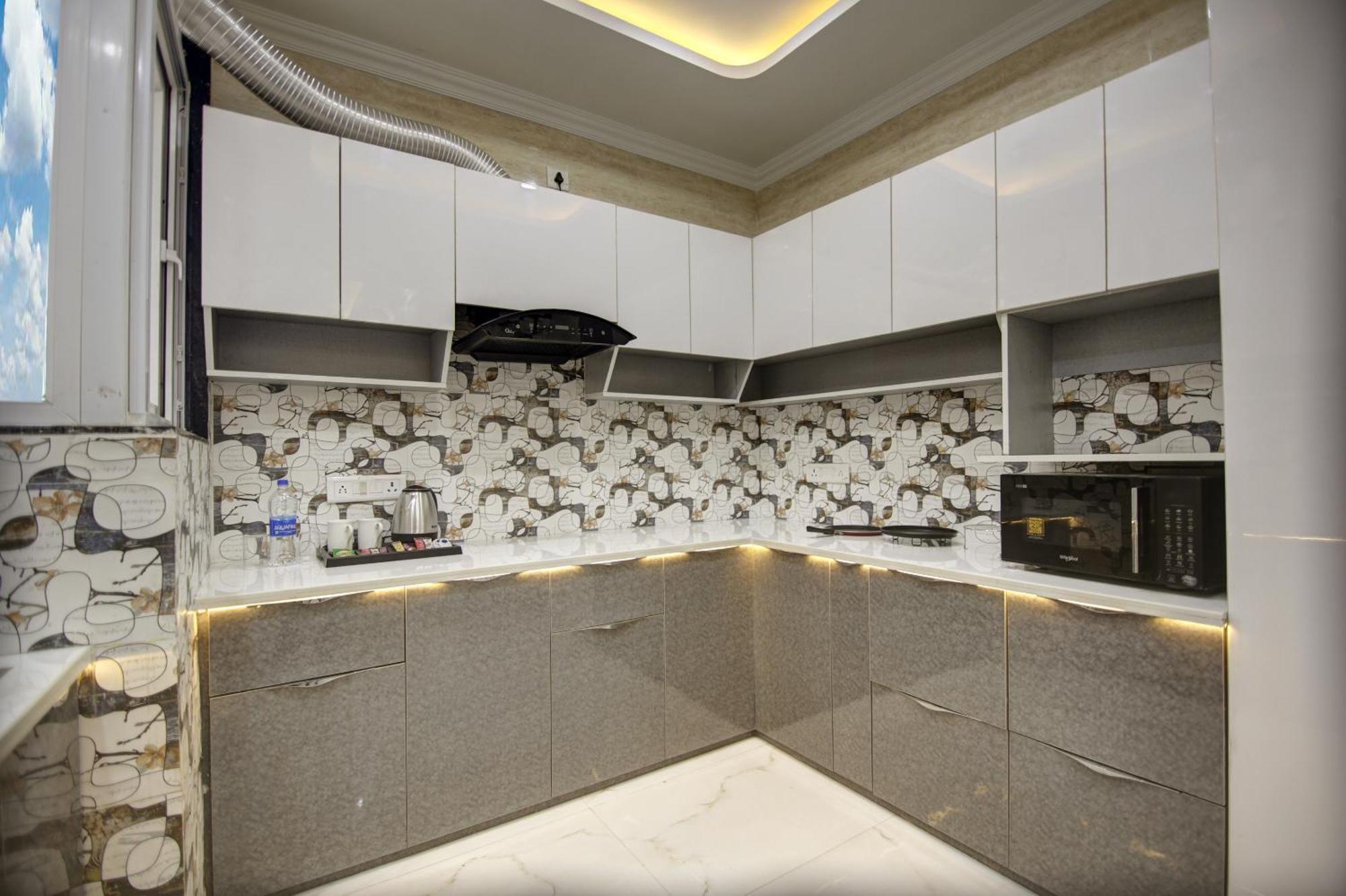 Anandam Club House Aparthotel Gurgaon Buitenkant foto